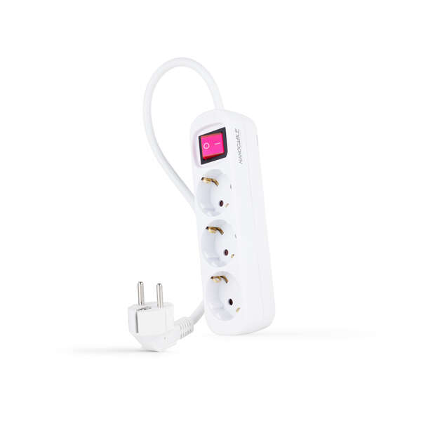 [10.38.0003] Nanocable Regleta 3 Tomas Interruptor 1.4m - Color Blanco